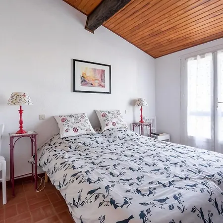 Charming Family House 5min From The Beach Σπίτι διακοπών
